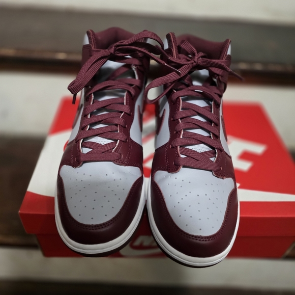 I'm selling my Nike Dark Beetroot dunk highs - Picture 2 of 5